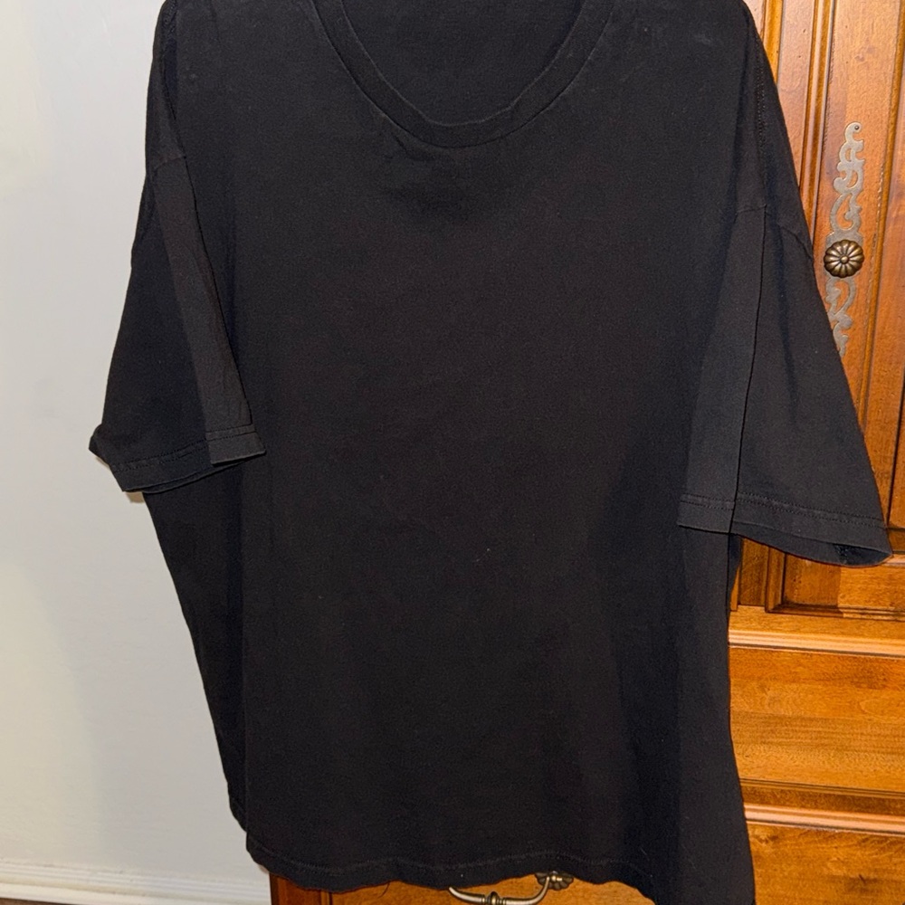 ☀️ Men’s Classic Black T-Shirt